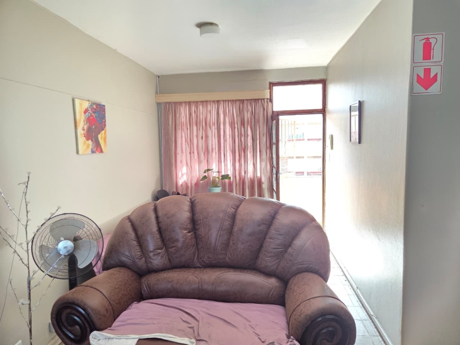 1 Bedroom Property for Sale in Navalsig Free State